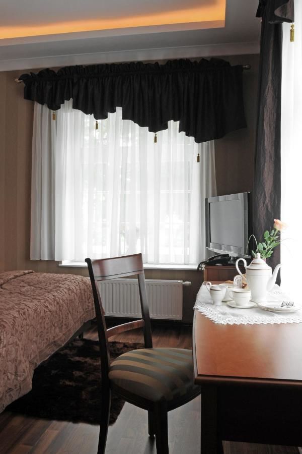 Отели типа «постель и завтрак» Villa Solankowa Иновроцлав-27