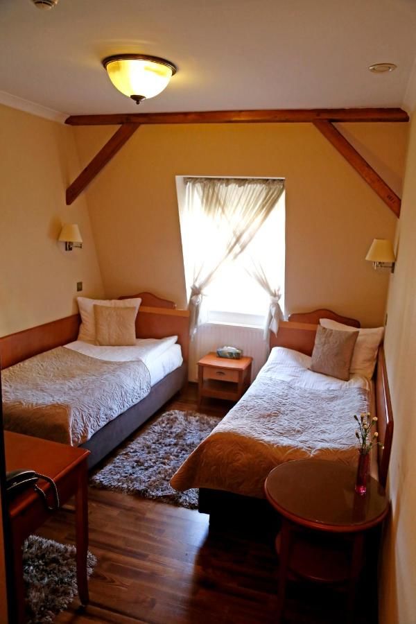 Отели типа «постель и завтрак» Villa Solankowa Иновроцлав-37