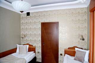 Отели типа «постель и завтрак» Villa Solankowa Иновроцлав Стандартный двухместный номер с 2 отдельными кроватями-11